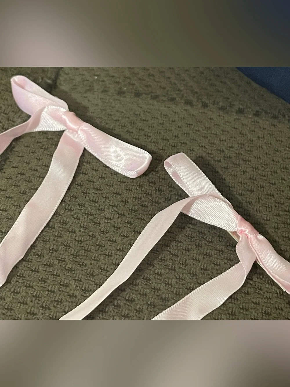 NWOT Coquette Light Pink Satin Ribbon Hair Bow Clips Long Tail Set of 2